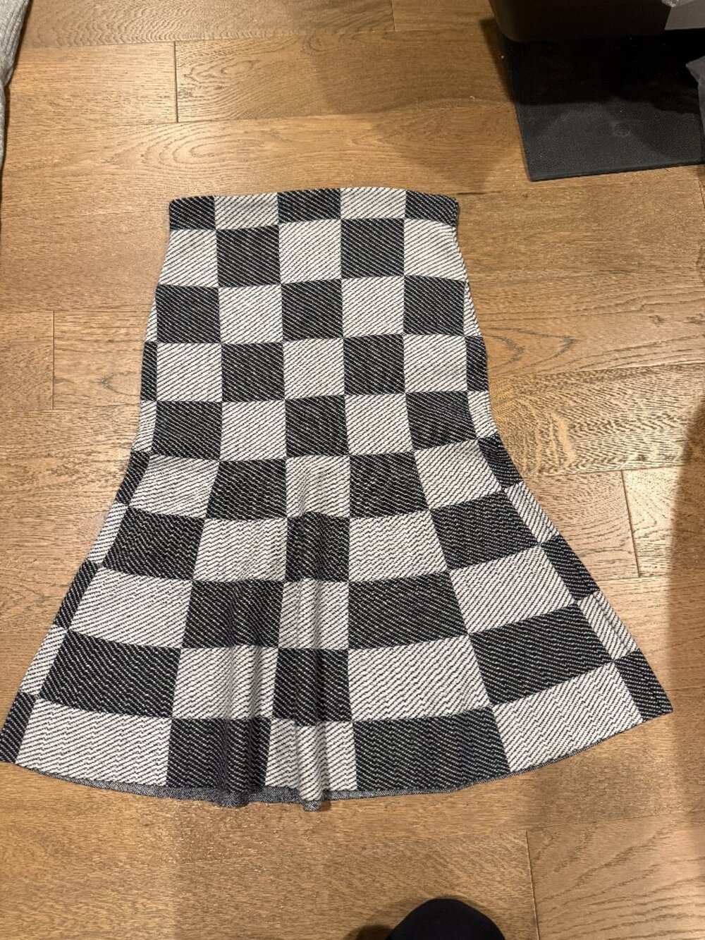 ANN TAYLOR plaid checker wool charcoal gray below knee length skirt Sz Small NWT
